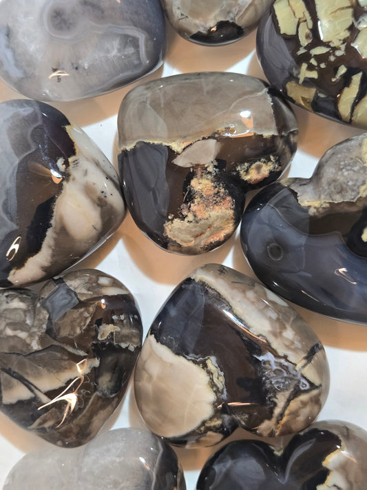 Volcano Agate heart
